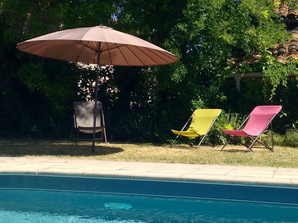 La Vayssade - Maison D'Hotes - Jacuzzi, Piscine & Truffes Lalbenque France