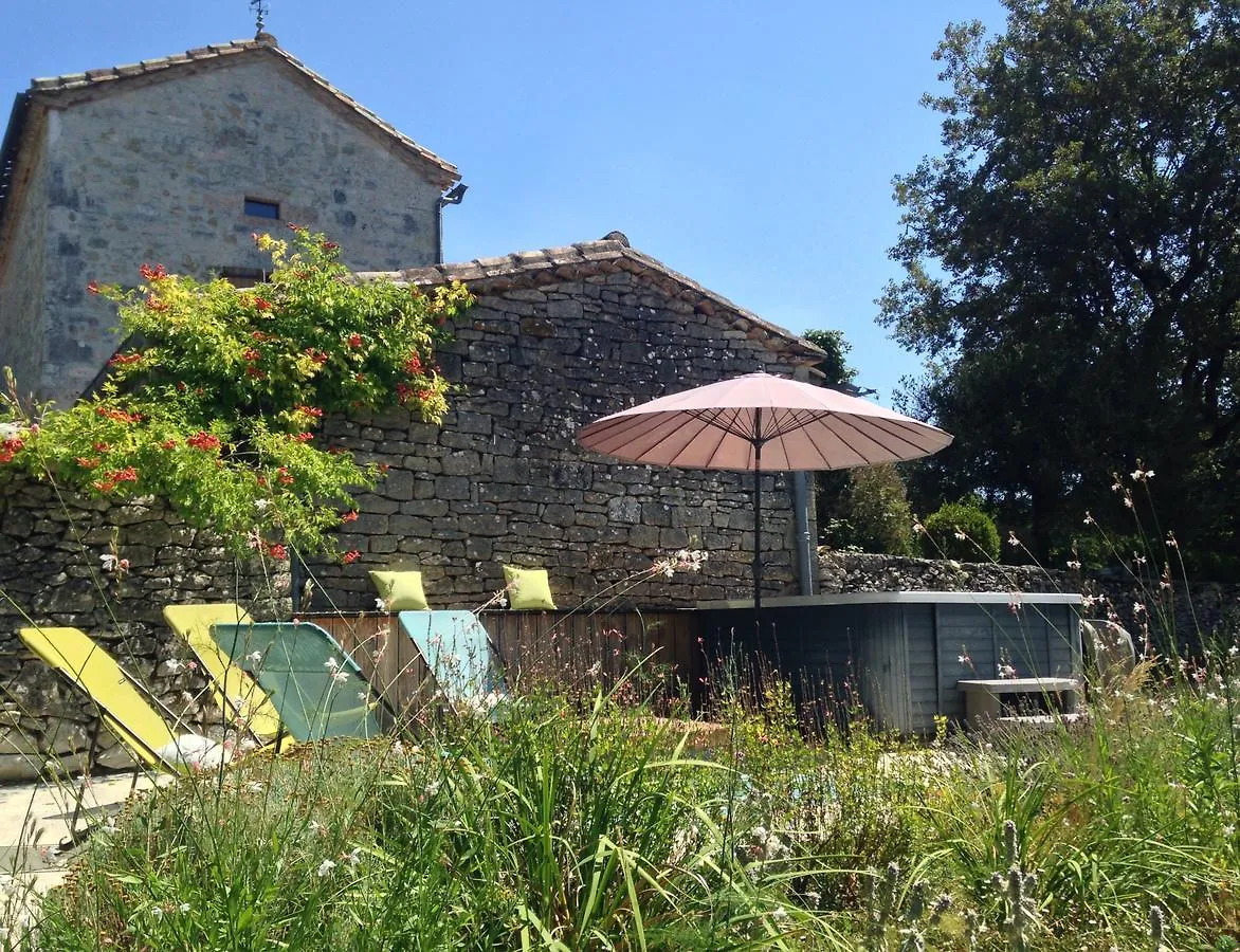 La Vayssade - Maison D'Hotes - Jacuzzi, Piscine & Truffes Lalbenque