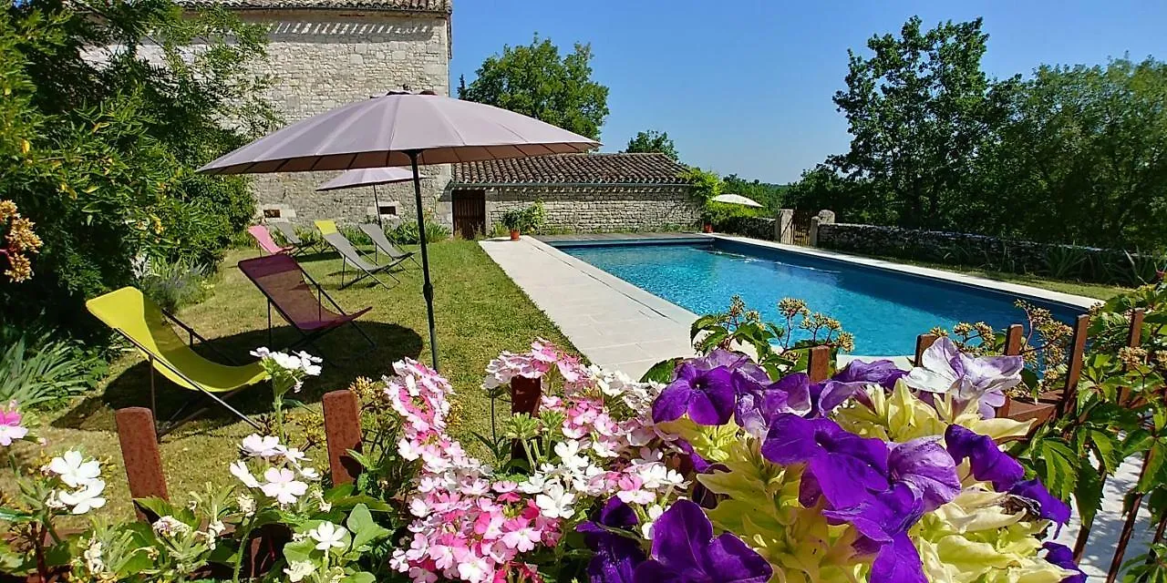 La Vayssade - Maison D'Hotes - Jacuzzi, Piscine & Truffes Lalbenque 4*,  France